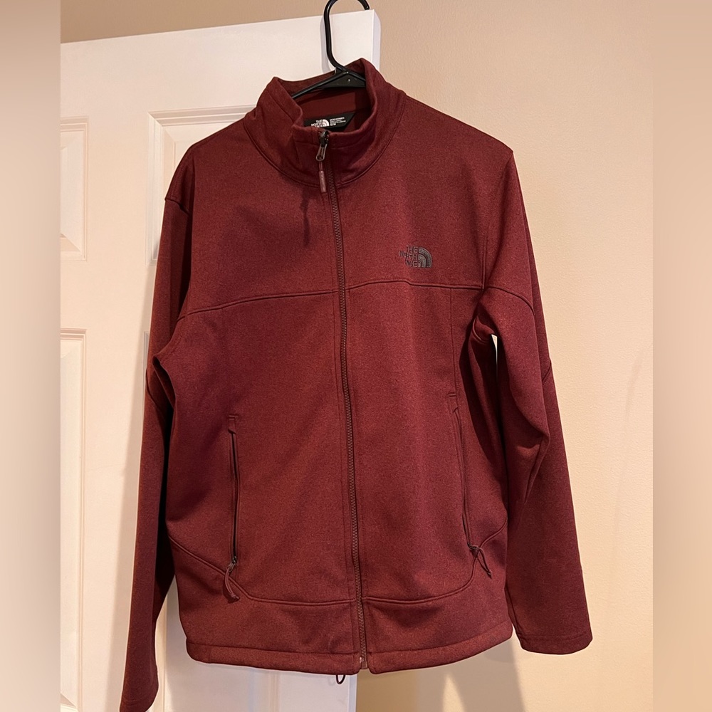 The North Face Soft shell zip up mens sz medium